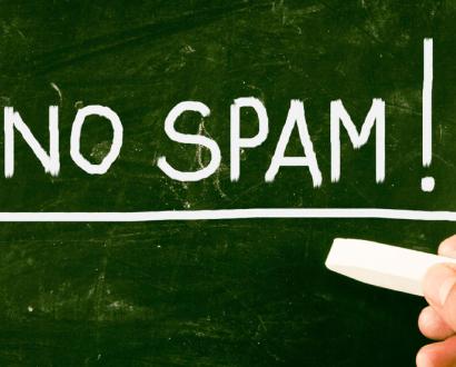 La location d'adresse emails est interdite par la loi